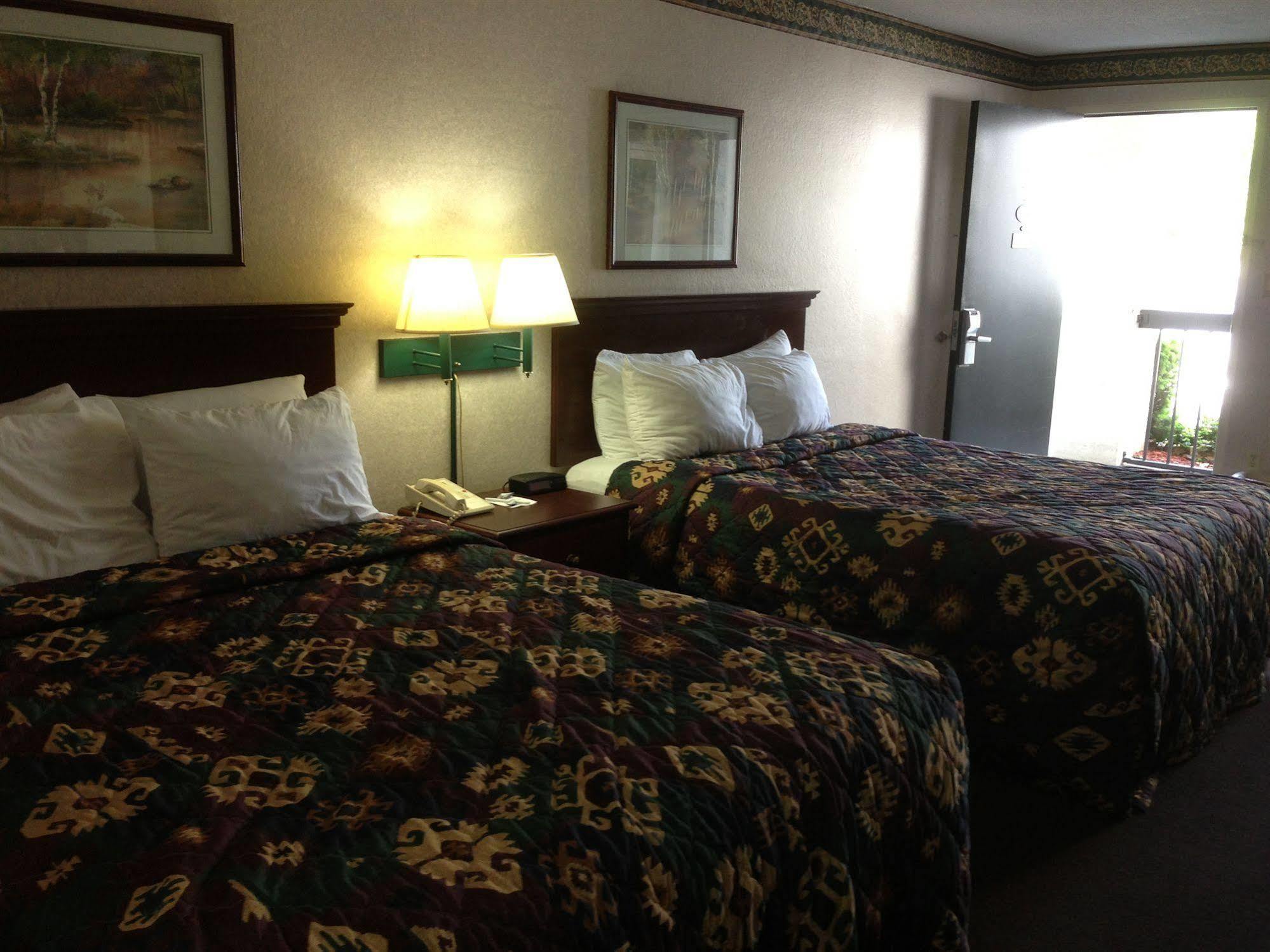 Cherokee Grand Hotel Dış mekan fotoğraf